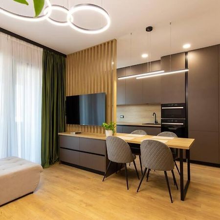 Elegant 2 Bedroom Retreat 布加勒斯特 外观 照片