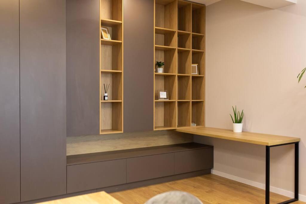 Elegant 2 Bedroom Retreat 布加勒斯特 外观 照片